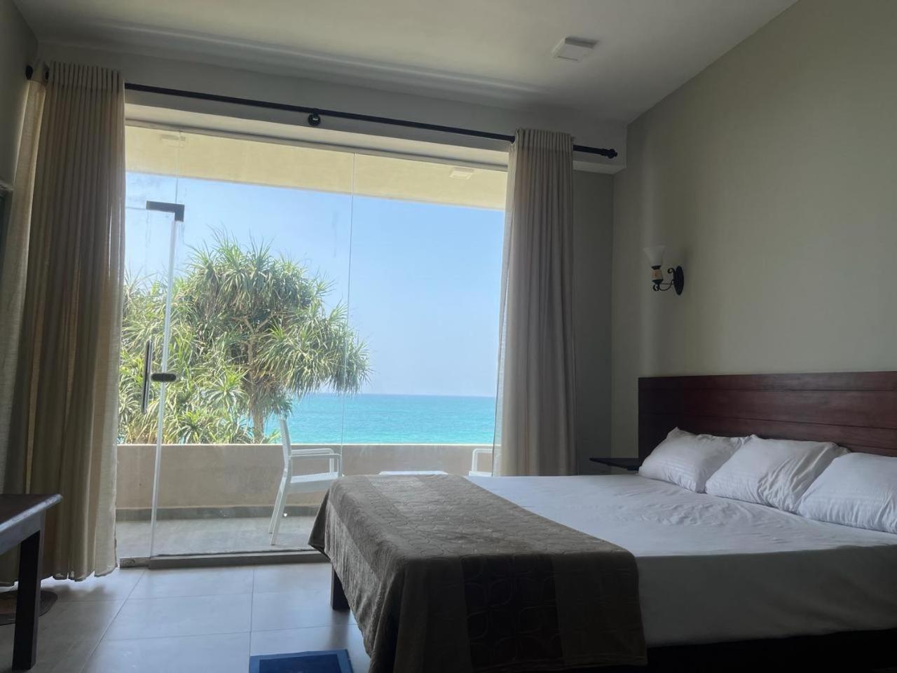 Blue Wave Beach Villa By Aaryan Group Ambalangoda  Luaran gambar