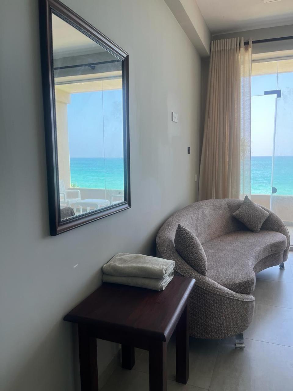 Blue Wave Beach Villa By Aaryan Group Ambalangoda  Luaran gambar