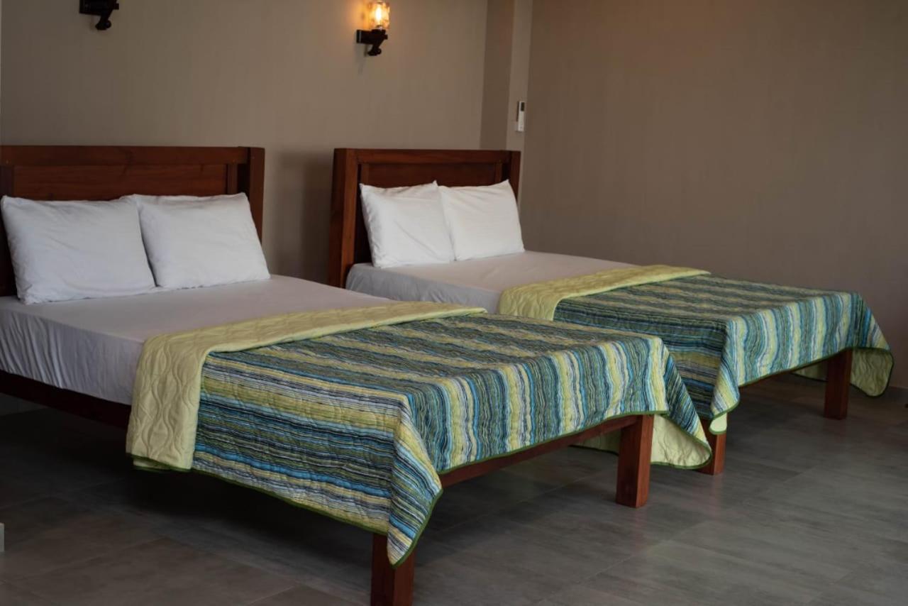 Blue Wave Beach Villa By Aaryan Group Ambalangoda  Luaran gambar