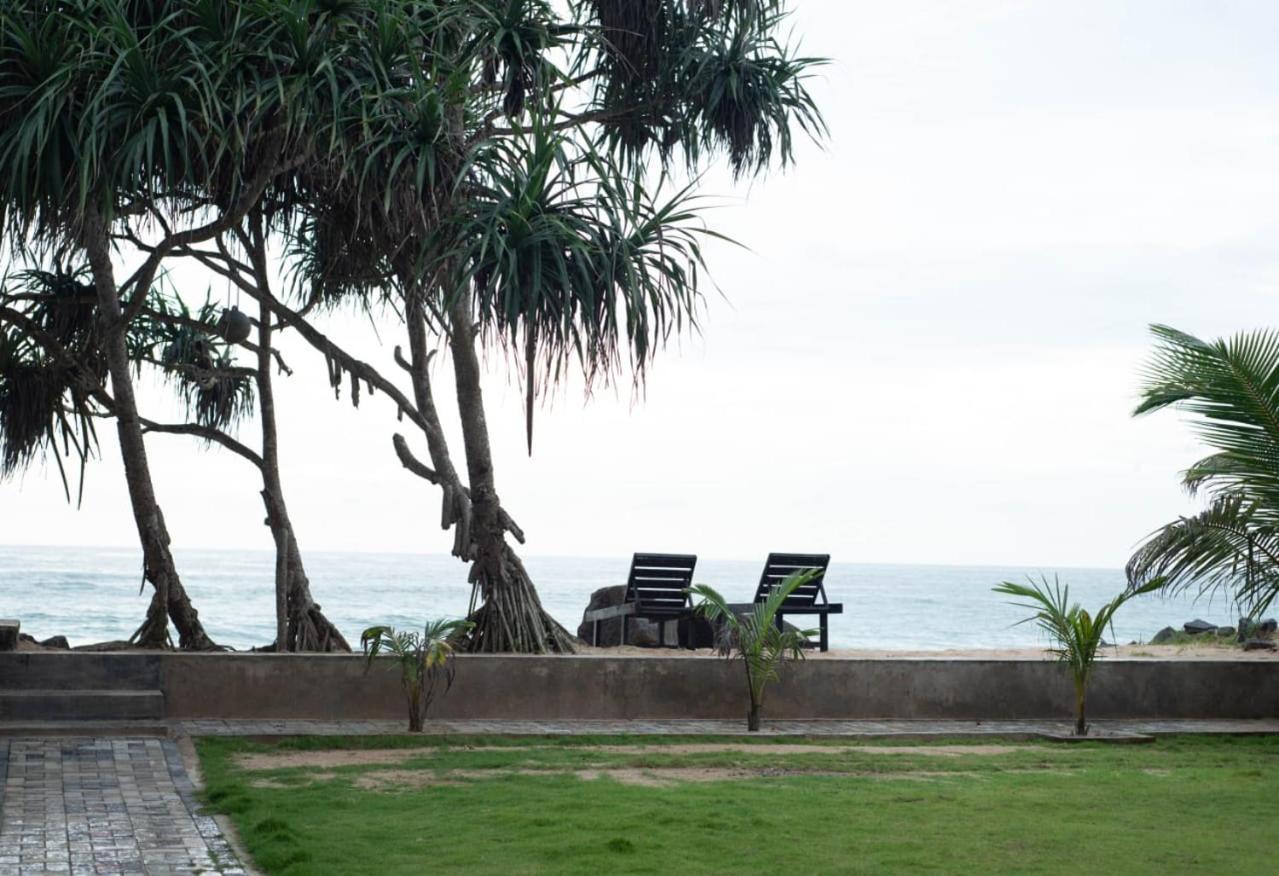 Blue Wave Beach Villa By Aaryan Group Ambalangoda  Luaran gambar